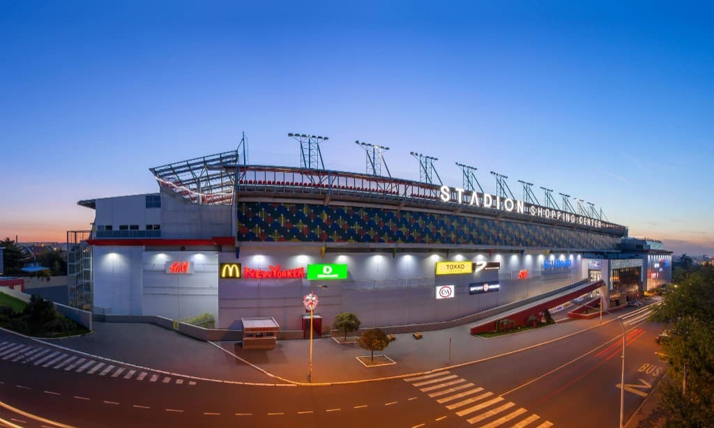 Stadion Shopping Center