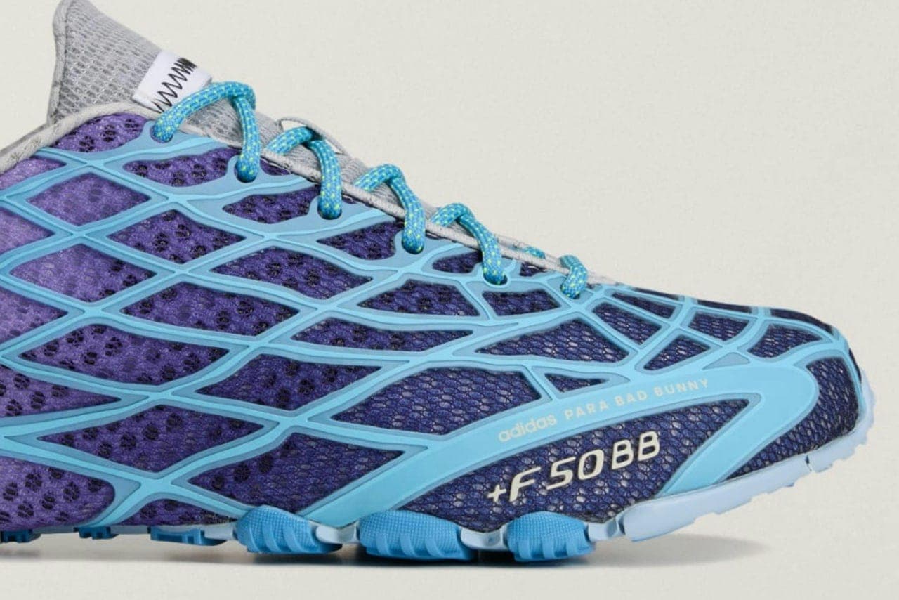 Bad Bunny predstavlja nove adidas patike F50 Ghost Sprint